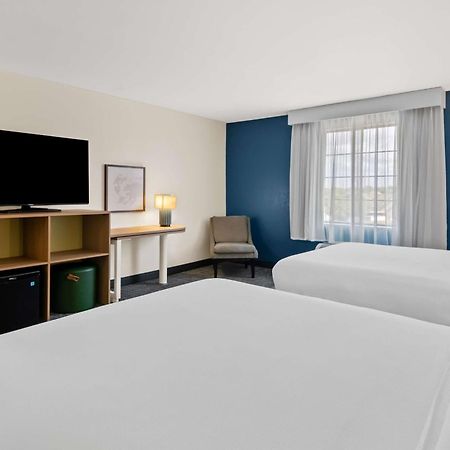 Spark By Hilton Wichita Falls Luaran gambar