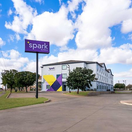 Spark By Hilton Wichita Falls Luaran gambar